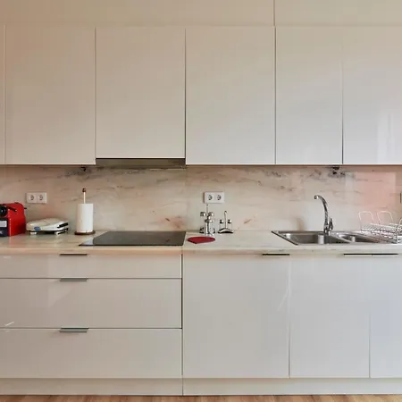 2br With Swimming Pool, By Timecooler Sobral de Monte Agraco